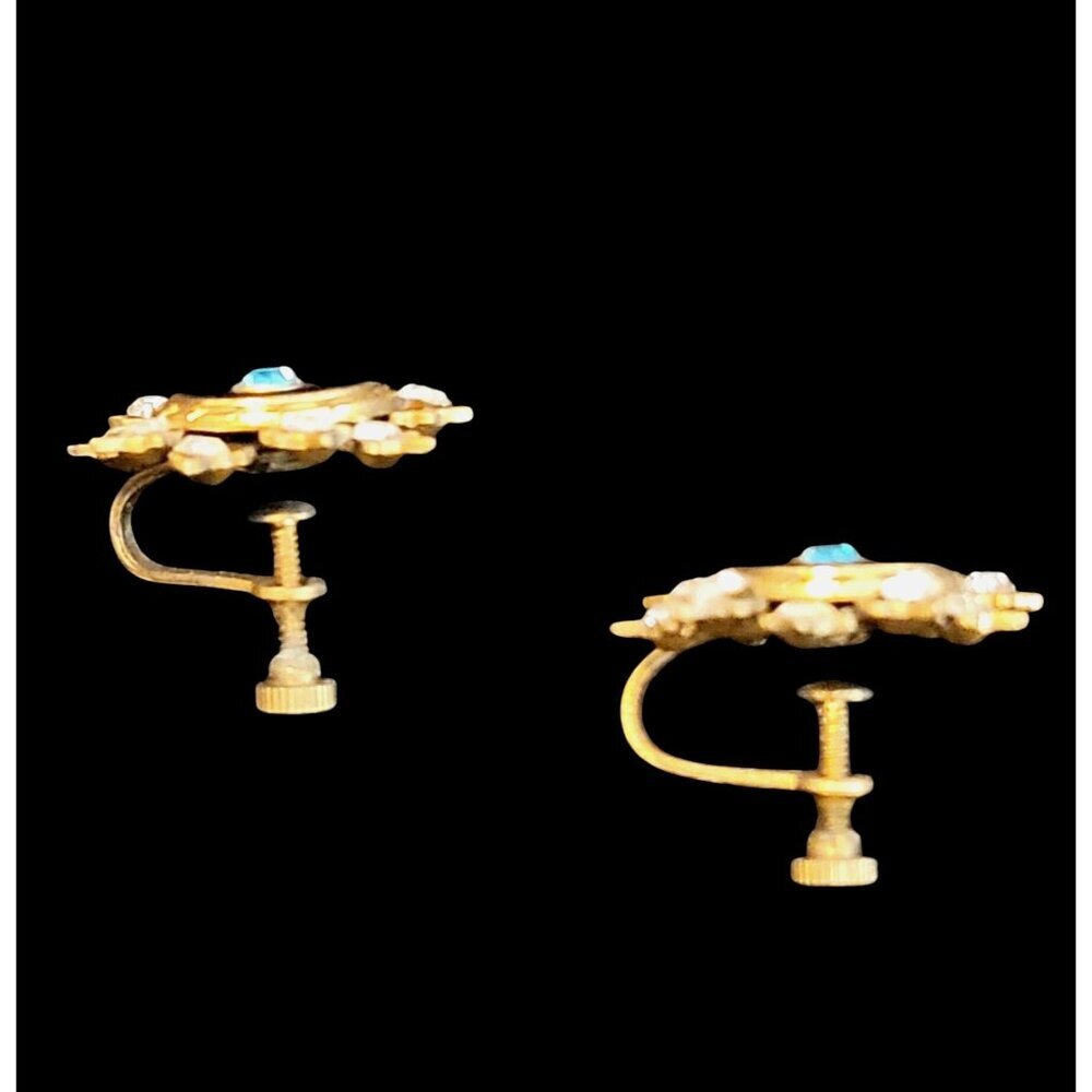 Vintage Sunburst Design Gold Tone Screw Back Earrings Blue & Clear Stones 1950s - Picture 3 of 5